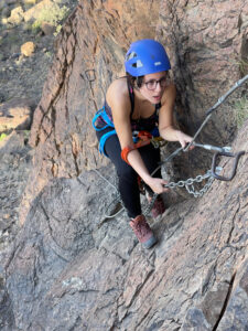 Aventura en la roca vertical